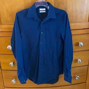 Young men’s classy, blue dress shirt. Size 14.5, 32/33. Like new!